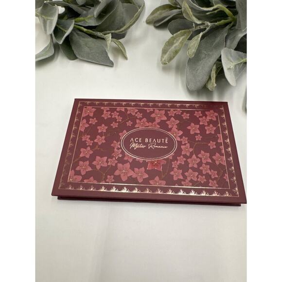 Ace Beauté Mystic Romance Eyeshadow Palette - Picture 5 of 7